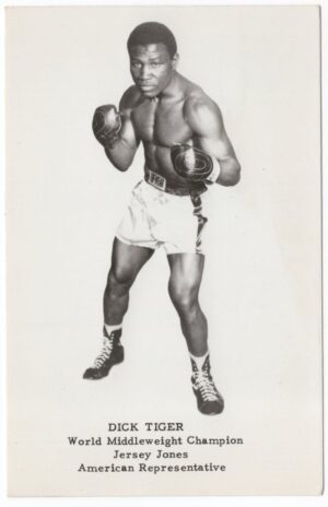 MIDDLEWEIGHT CHAMPION DICK TIGER AUTOGRAPHED / SIGNED REAL PHOTO POSTCARD